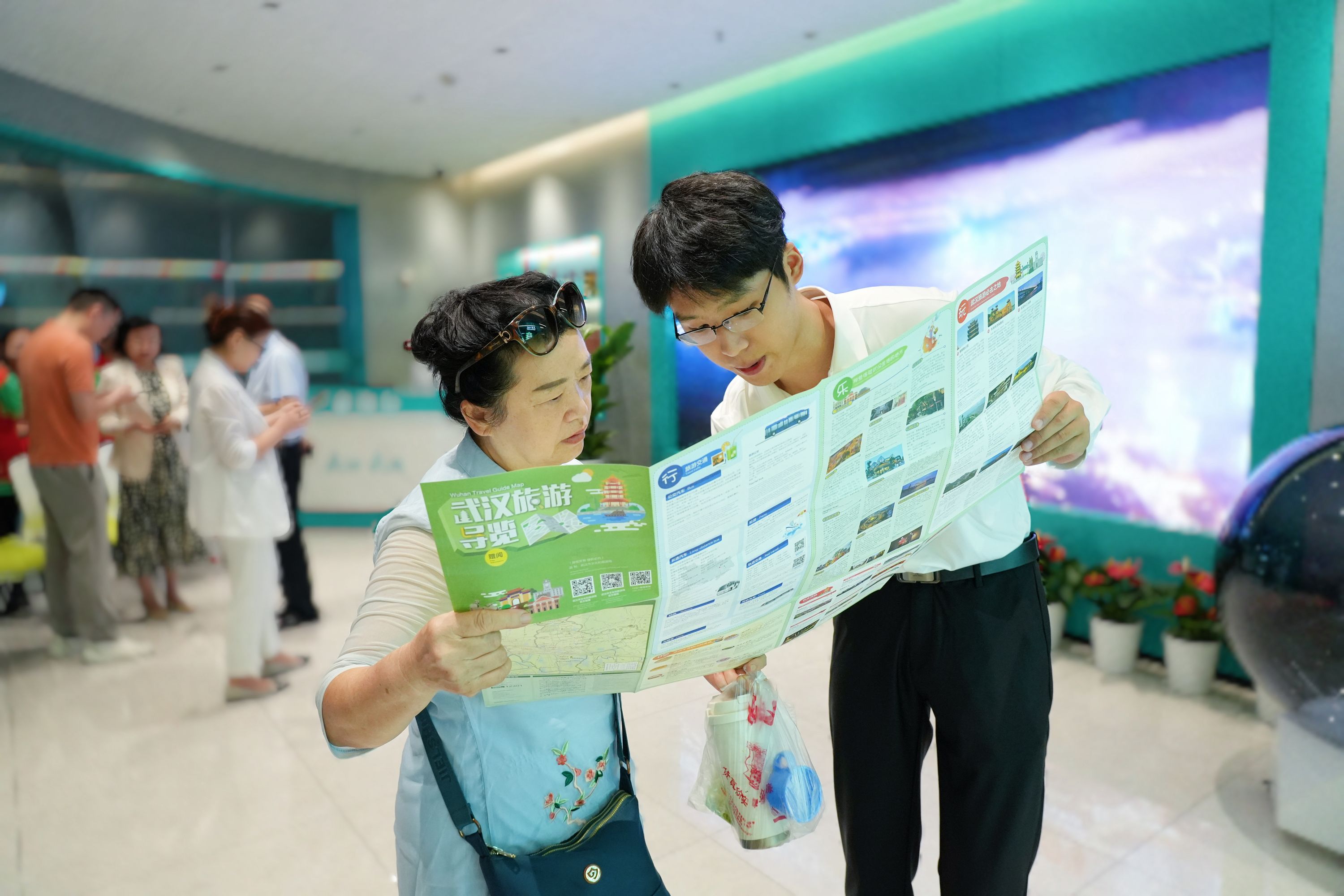 武漢站旅游信息咨詢中心啟動開放，助力游客暢游江城